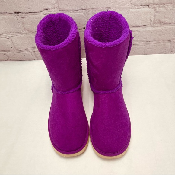 Women's Ugg Style Faux Suede Ankle Boots M (7-8) - Picture 3 of 6